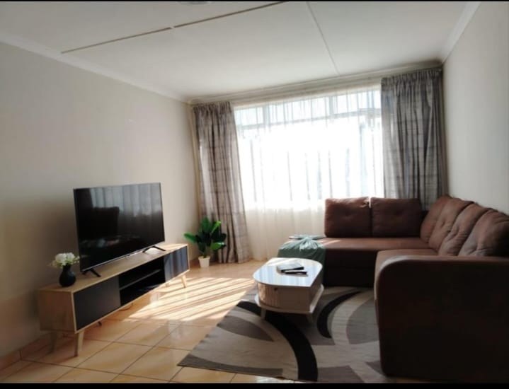 To Let 2 Bedroom Property for Rent in Germiston Central Gauteng