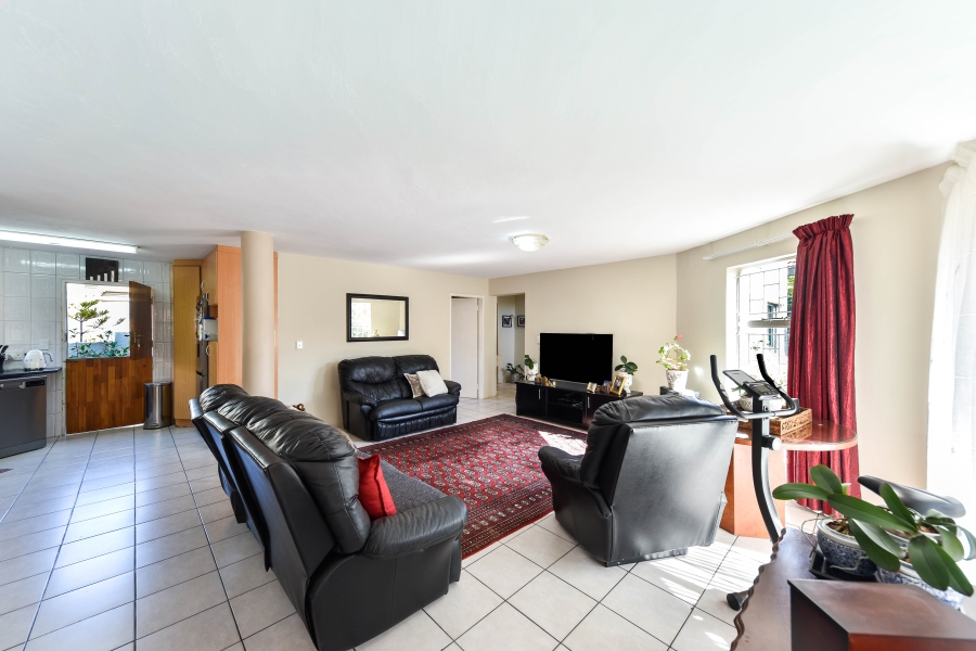 4 Bedroom Property for Sale in Rietvalleirand Gauteng