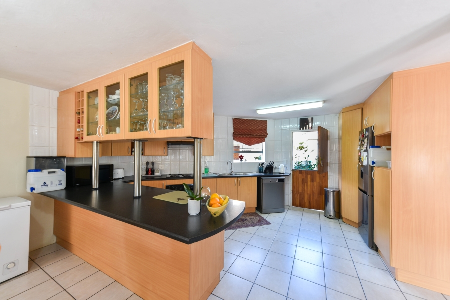 4 Bedroom Property for Sale in Rietvalleirand Gauteng