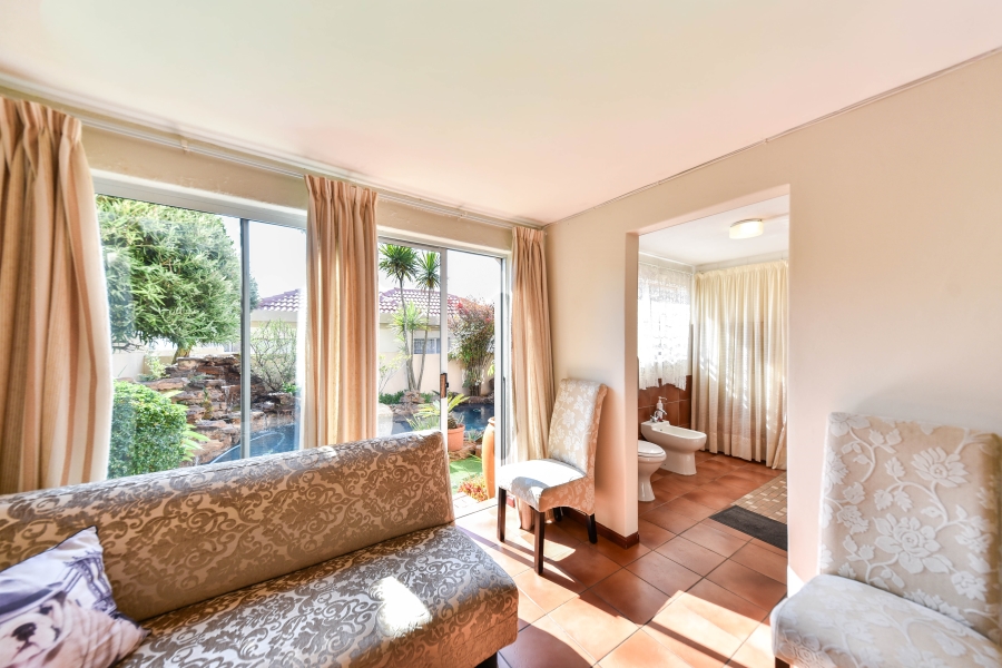 4 Bedroom Property for Sale in Rietvalleirand Gauteng
