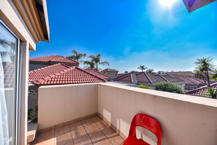 4 Bedroom Property for Sale in Rietvalleirand Gauteng
