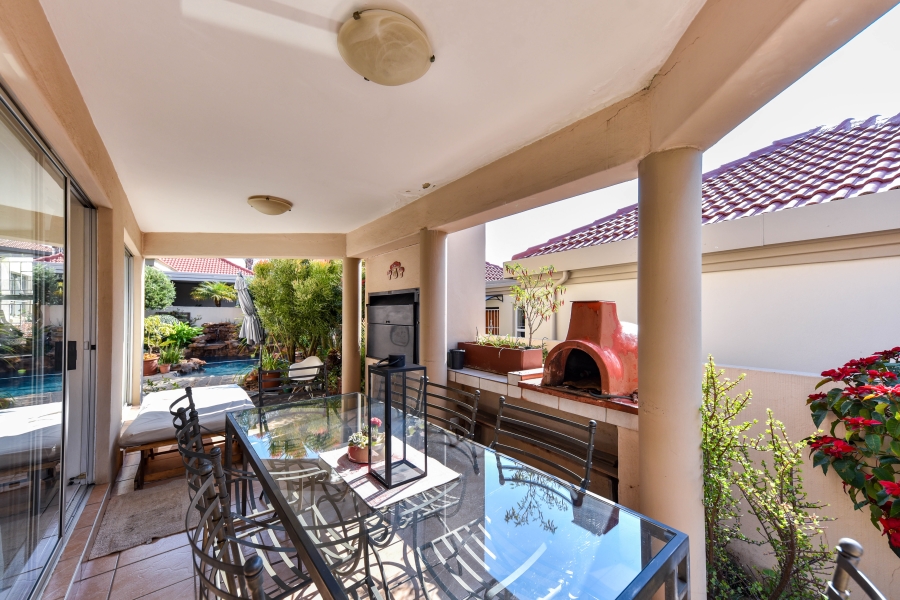 4 Bedroom Property for Sale in Rietvalleirand Gauteng