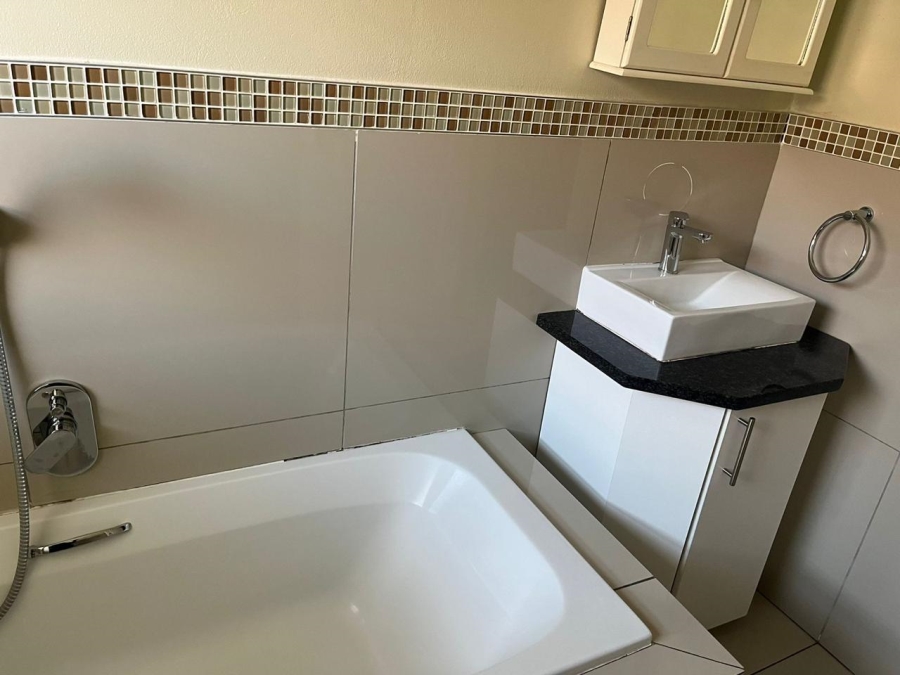 3 Bedroom Property for Sale in Terenure Gauteng