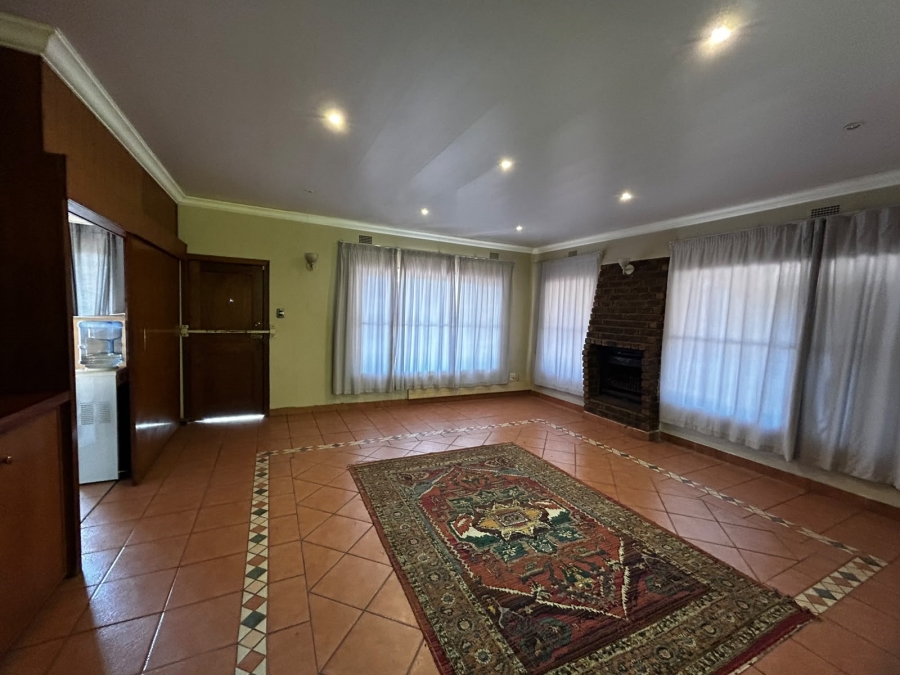 To Let 3 Bedroom Property for Rent in Silverton Gauteng