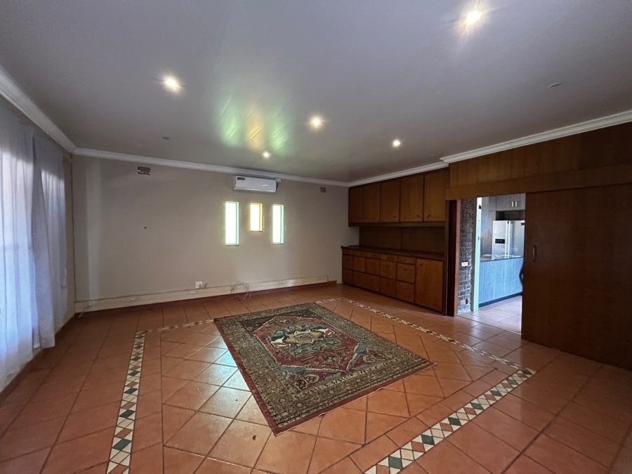 To Let 3 Bedroom Property for Rent in Silverton Gauteng