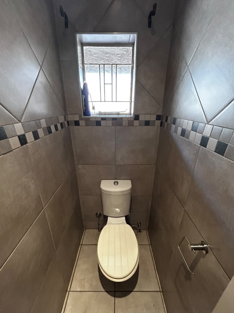 To Let 3 Bedroom Property for Rent in Silverton Gauteng
