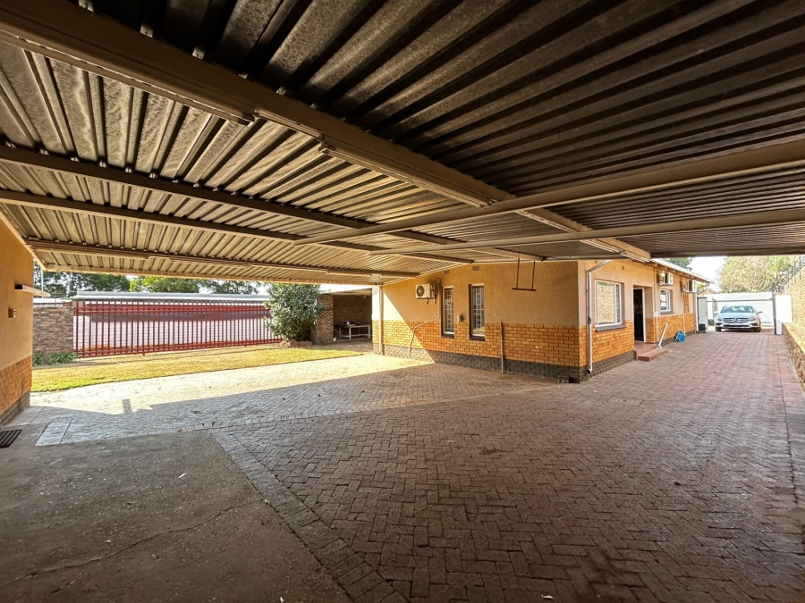 To Let 3 Bedroom Property for Rent in Silverton Gauteng