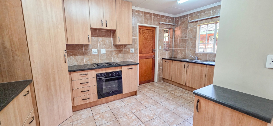 2 Bedroom Property for Sale in Montana Gauteng