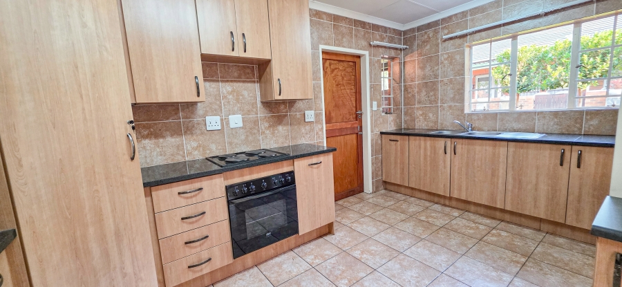 2 Bedroom Property for Sale in Montana Gauteng
