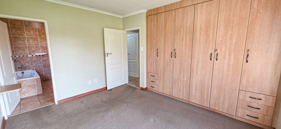 2 Bedroom Property for Sale in Montana Gauteng