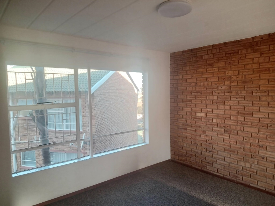 3 Bedroom Property for Sale in Rant En Dal Gauteng