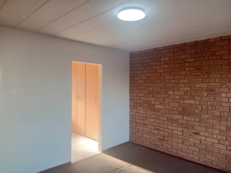 3 Bedroom Property for Sale in Rant En Dal Gauteng