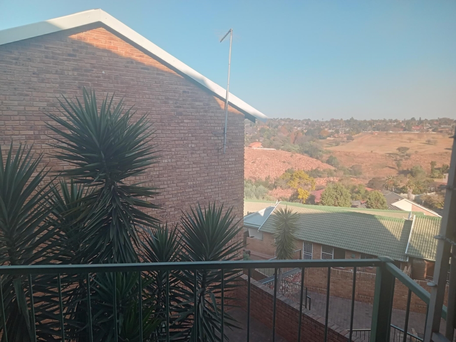 3 Bedroom Property for Sale in Rant En Dal Gauteng