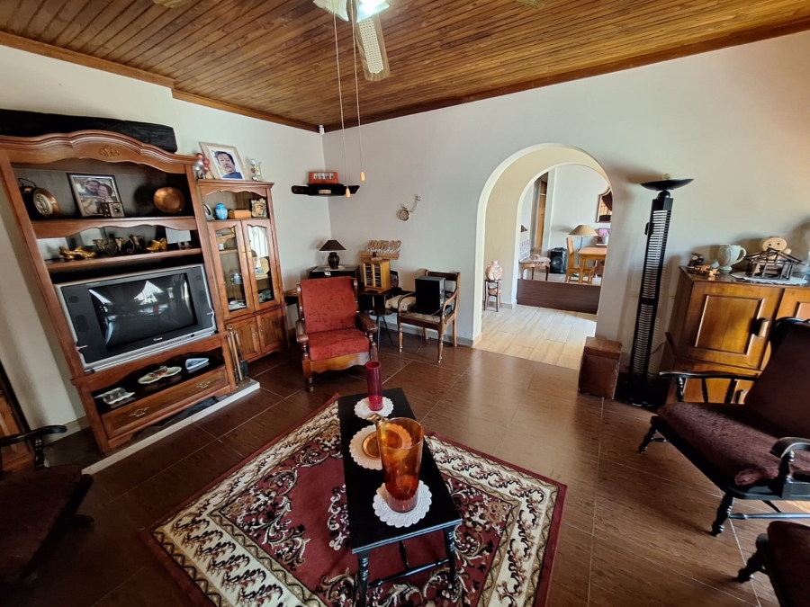 4 Bedroom Property for Sale in Vanderbijlpark SE 7 Gauteng