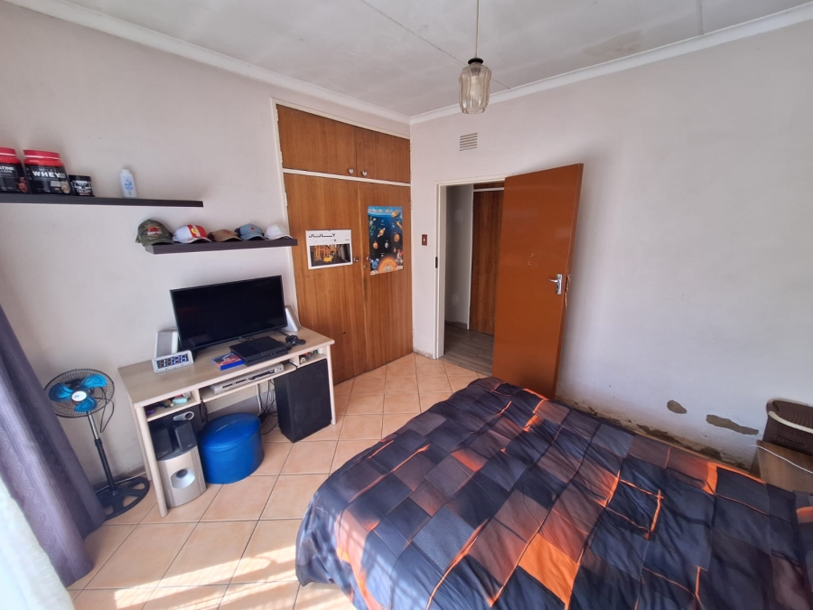 4 Bedroom Property for Sale in Vanderbijlpark SE 7 Gauteng