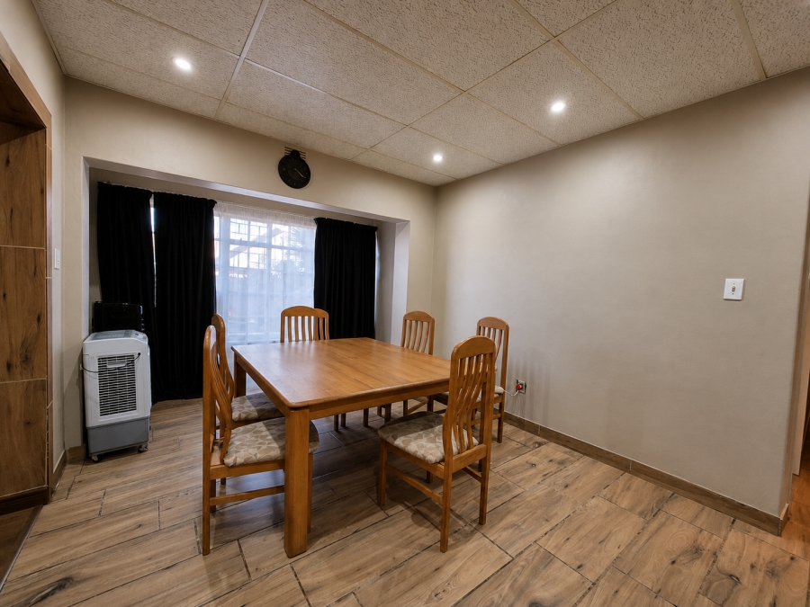 4 Bedroom Property for Sale in Sonland Park Gauteng