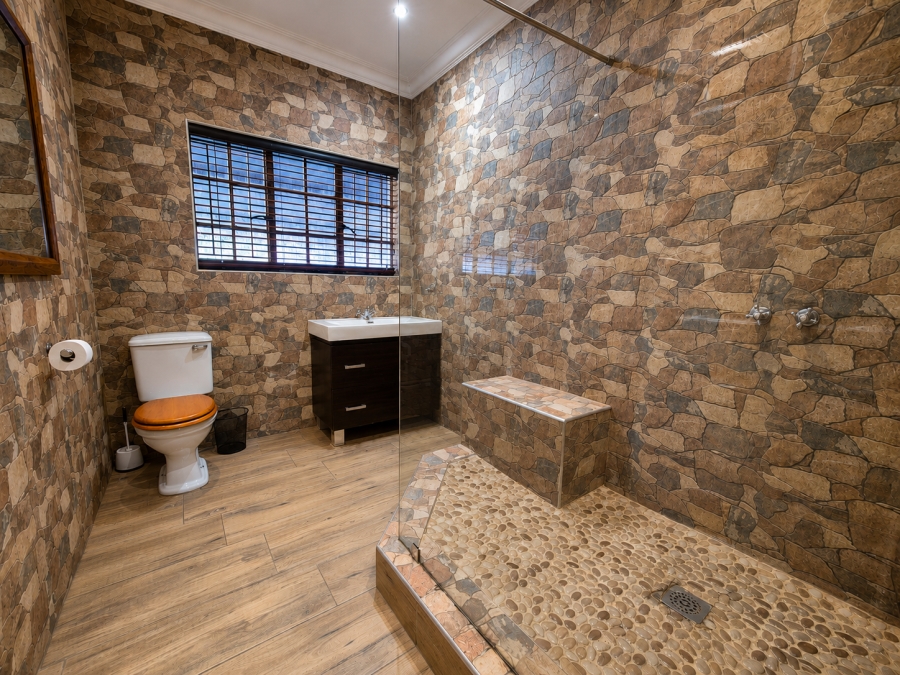 4 Bedroom Property for Sale in Sonland Park Gauteng