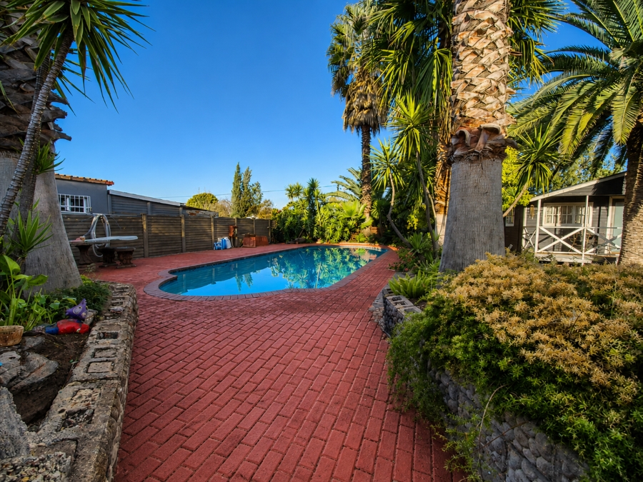 4 Bedroom Property for Sale in Sonland Park Gauteng