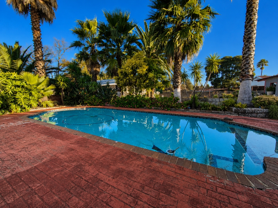 4 Bedroom Property for Sale in Sonland Park Gauteng