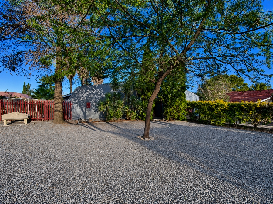 4 Bedroom Property for Sale in Sonland Park Gauteng