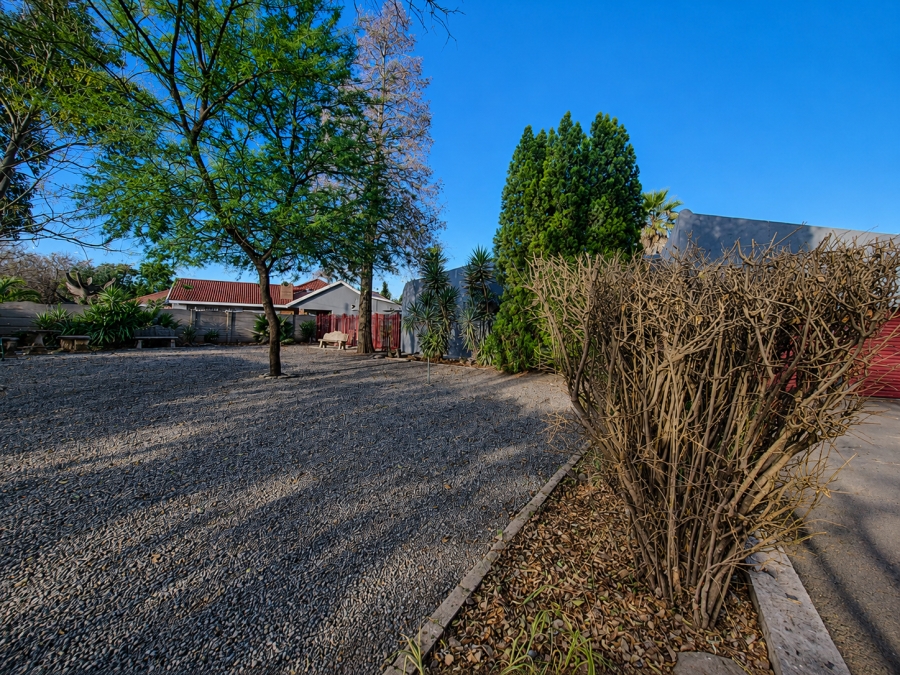 4 Bedroom Property for Sale in Sonland Park Gauteng