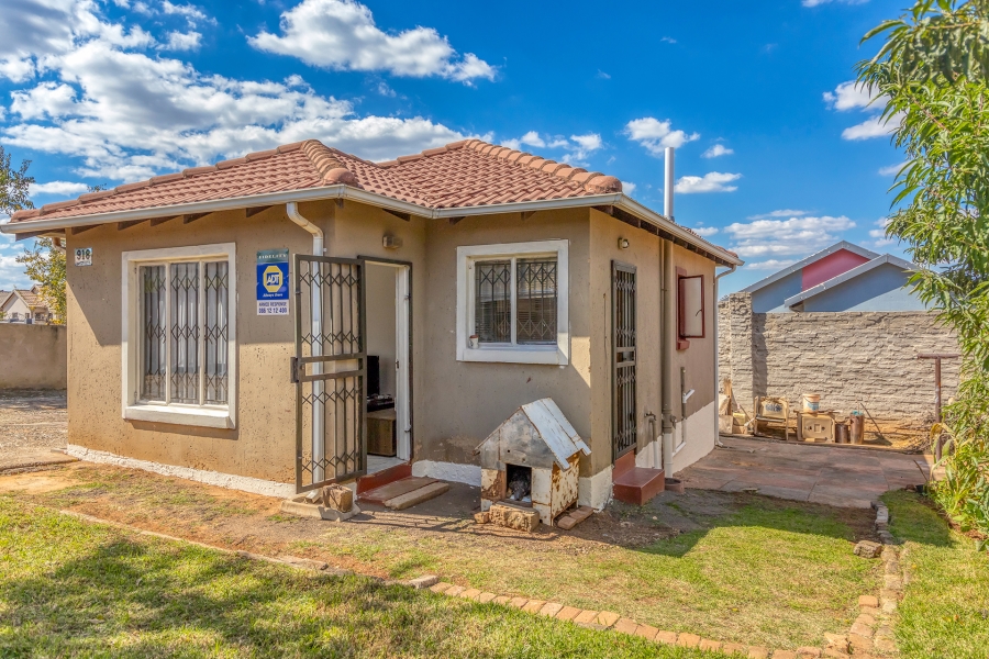 3 Bedroom Property for Sale in Groblerpark Gauteng