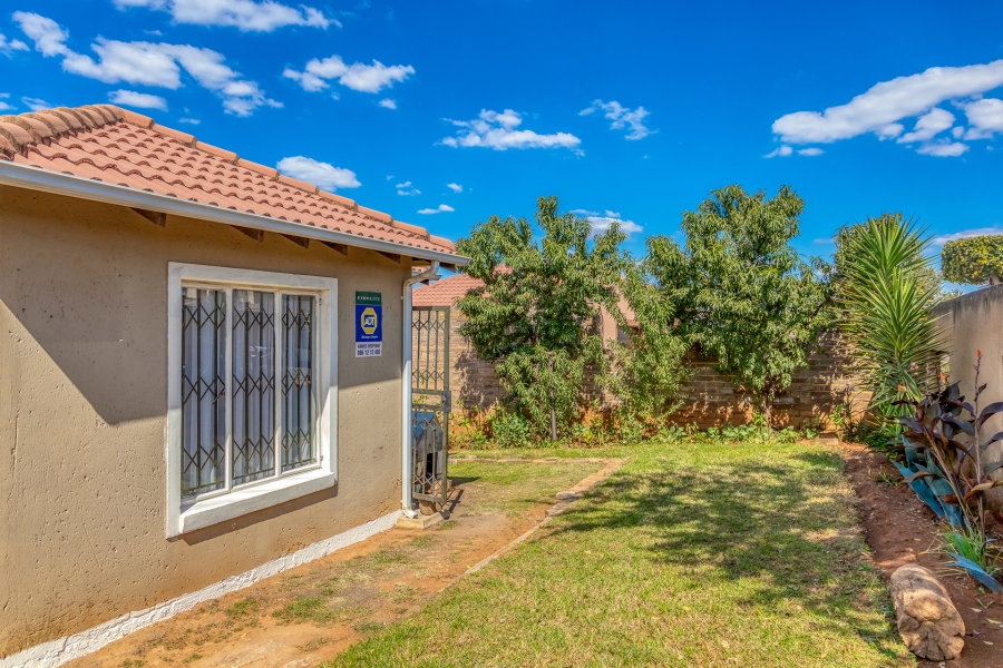3 Bedroom Property for Sale in Groblerpark Gauteng