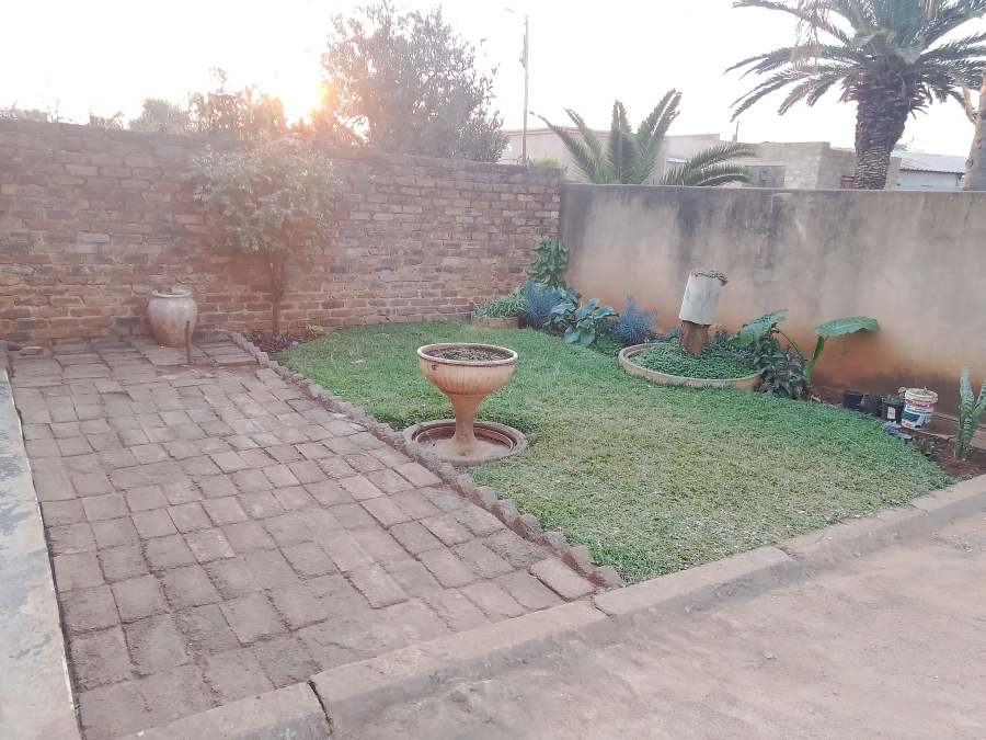 3 Bedroom Property for Sale in Soshanguve South Ext 4 Gauteng