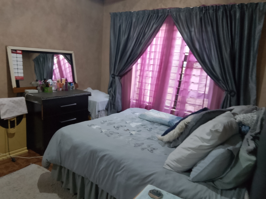 3 Bedroom Property for Sale in Soshanguve South Ext 4 Gauteng