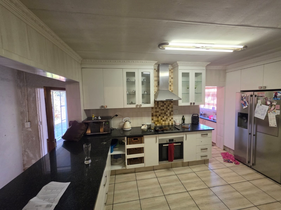 4 Bedroom Property for Sale in Mayberry Park Gauteng