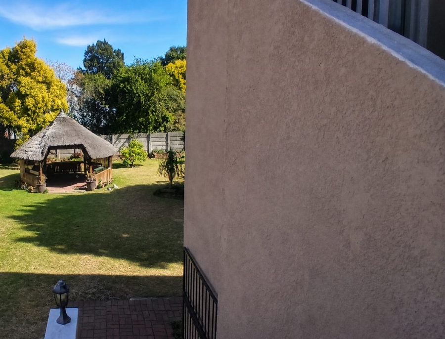 3 Bedroom Property for Sale in Brackendowns Gauteng