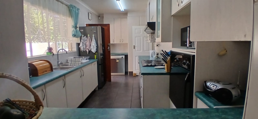 3 Bedroom Property for Sale in Brackendowns Gauteng