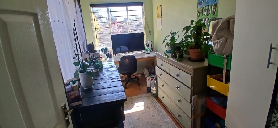 3 Bedroom Property for Sale in Brackendowns Gauteng