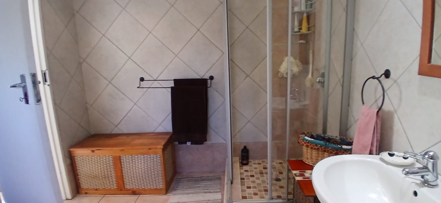 3 Bedroom Property for Sale in Brackendowns Gauteng