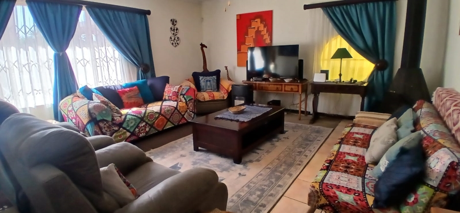 3 Bedroom Property for Sale in Brackendowns Gauteng
