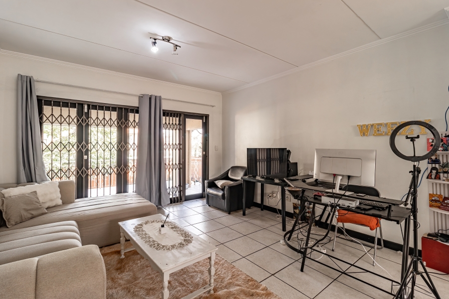 2 Bedroom Property for Sale in Sunninghill Gauteng