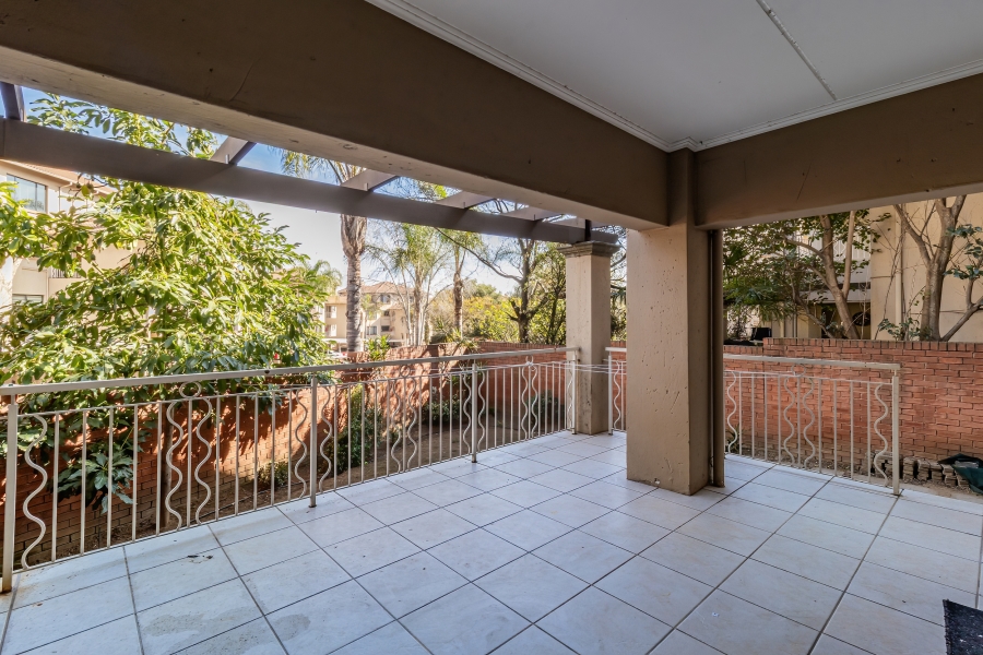 2 Bedroom Property for Sale in Sunninghill Gauteng