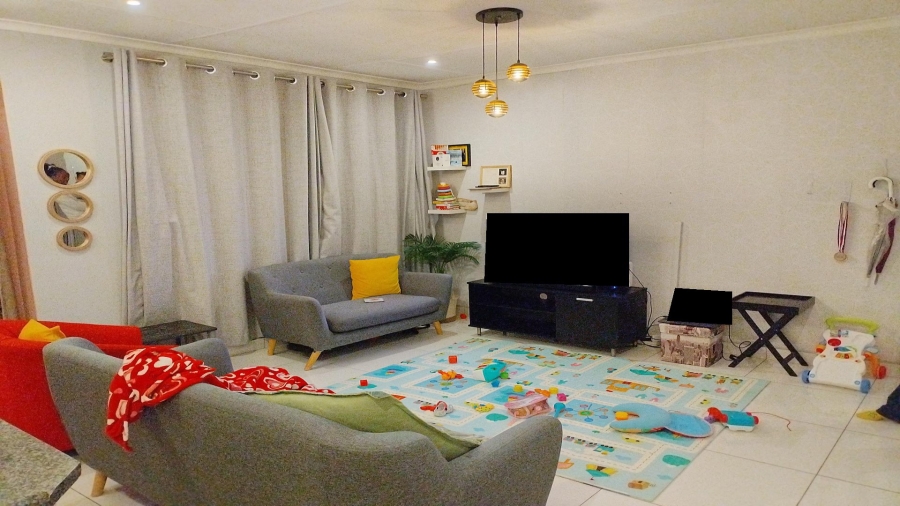 2 Bedroom Property for Sale in Noordhang Gauteng