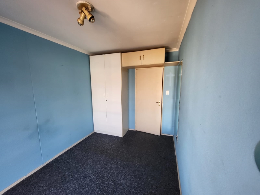 2 Bedroom Property for Sale in Oakdene Gauteng