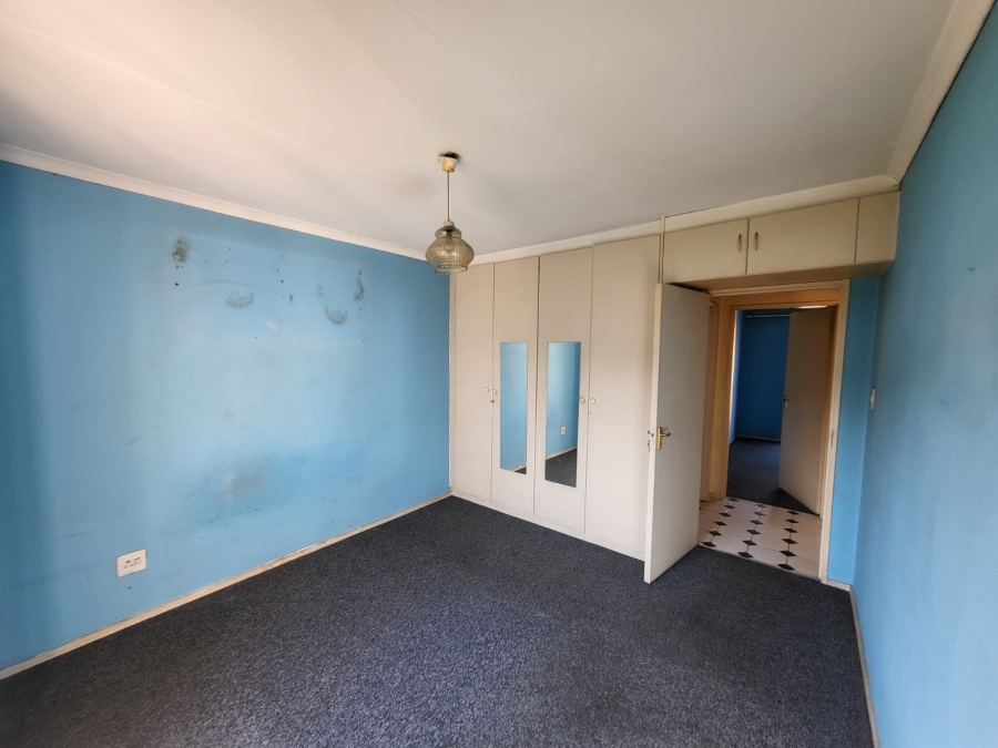 2 Bedroom Property for Sale in Oakdene Gauteng