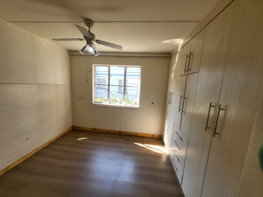 2 Bedroom Property for Sale in Booysens Gauteng