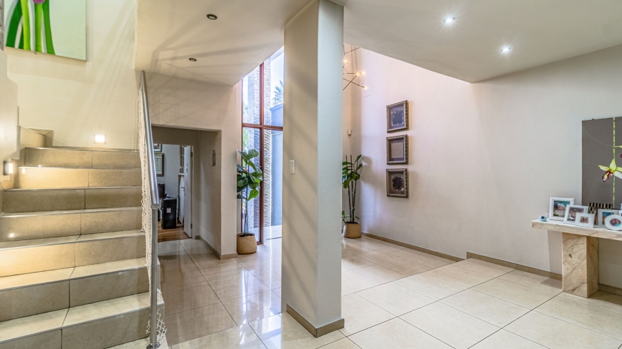4 Bedroom Property for Sale in Dowerglen Gauteng