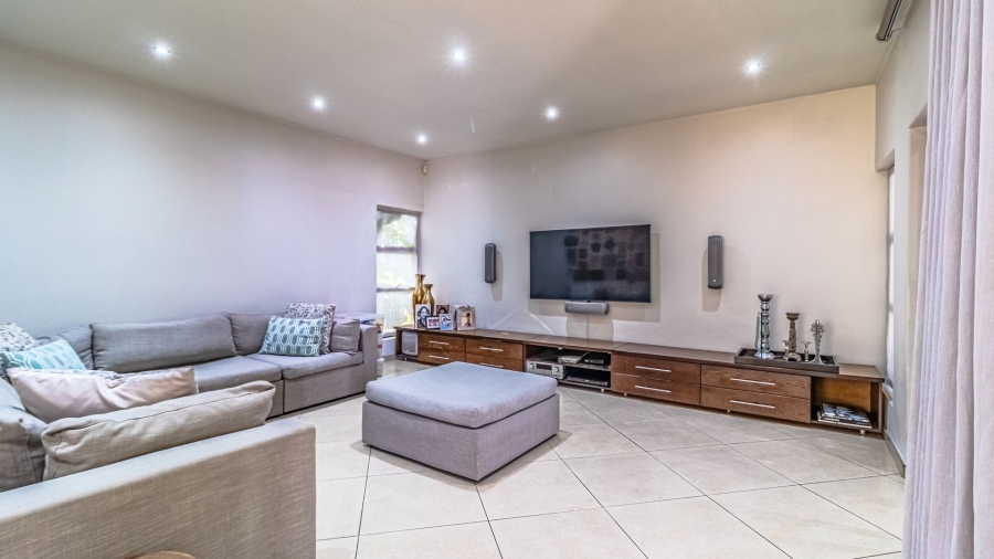 4 Bedroom Property for Sale in Dowerglen Gauteng