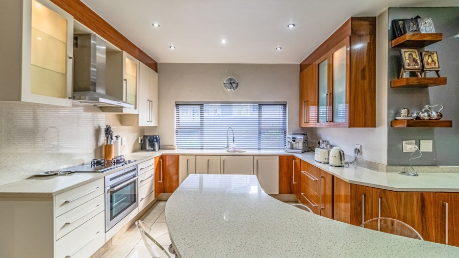 4 Bedroom Property for Sale in Dowerglen Gauteng