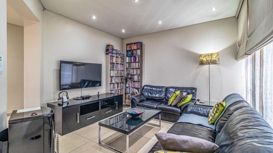 4 Bedroom Property for Sale in Dowerglen Gauteng