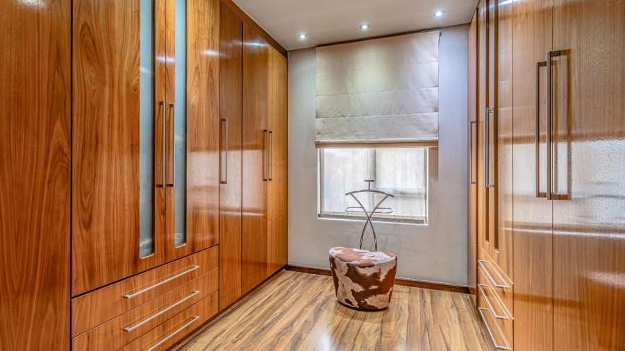 4 Bedroom Property for Sale in Dowerglen Gauteng