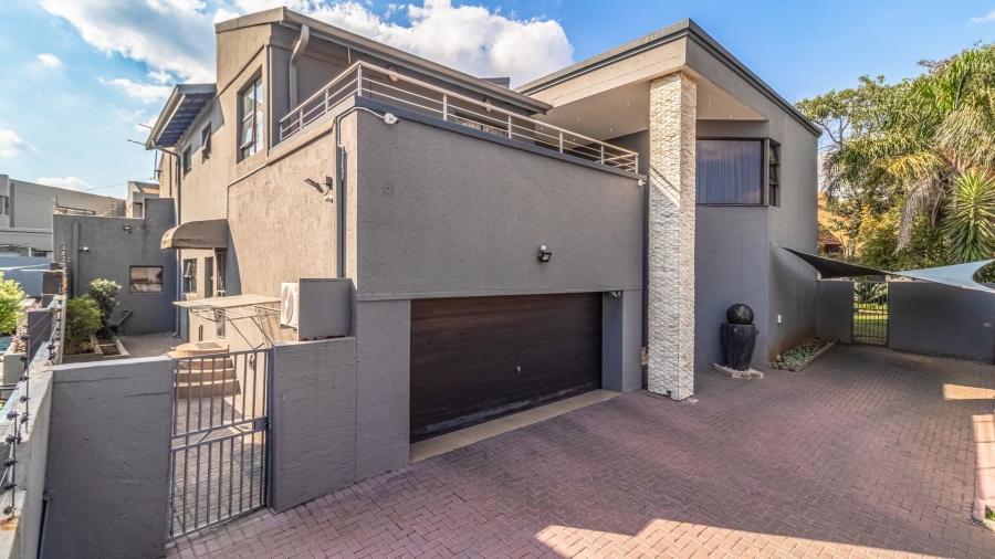 4 Bedroom Property for Sale in Dowerglen Gauteng