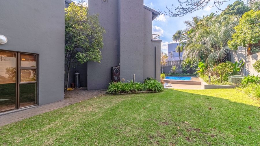 4 Bedroom Property for Sale in Dowerglen Gauteng