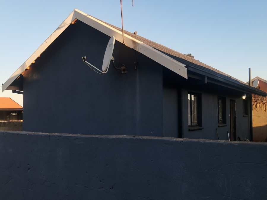 3 Bedroom Property for Sale in Sebokeng Zone 14 Gauteng