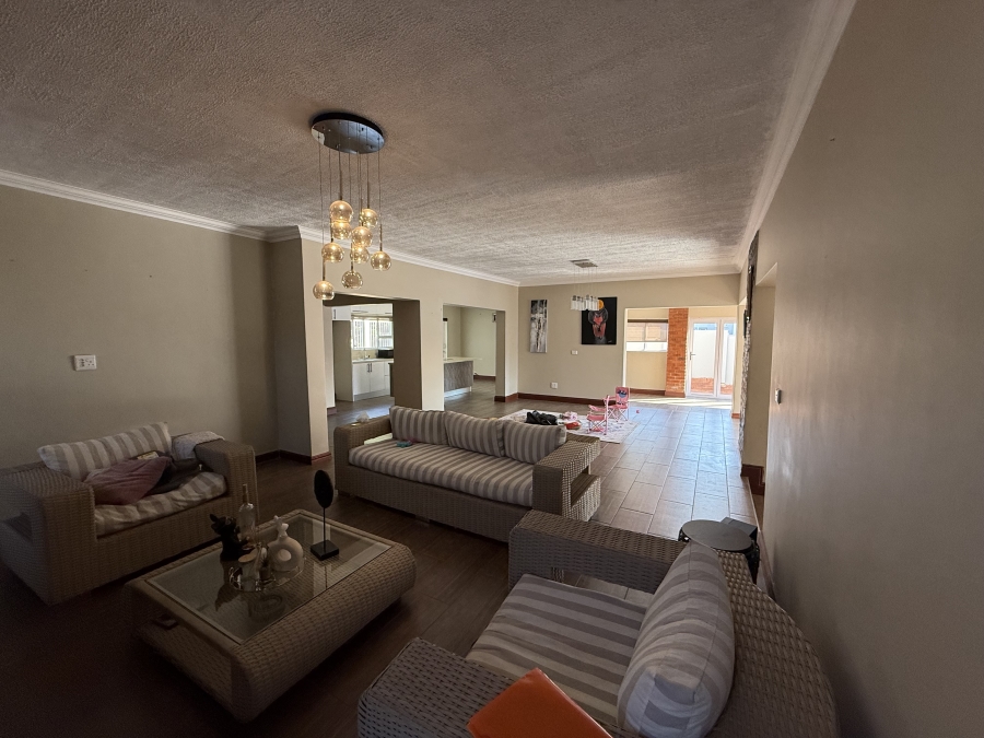 4 Bedroom Property for Sale in Heritage Hill Gauteng